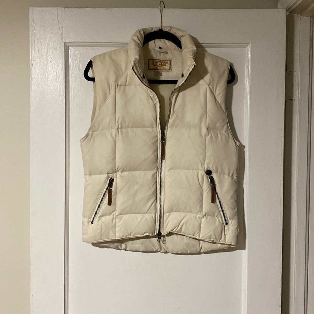 UGG Cream Vest | Small